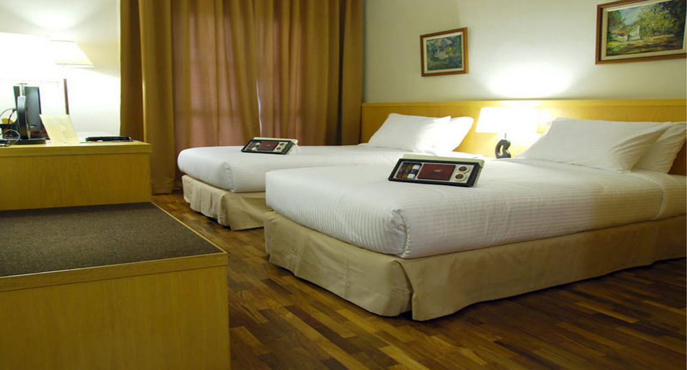 Hotel Seri Costa Малакка Экстерьер фото
