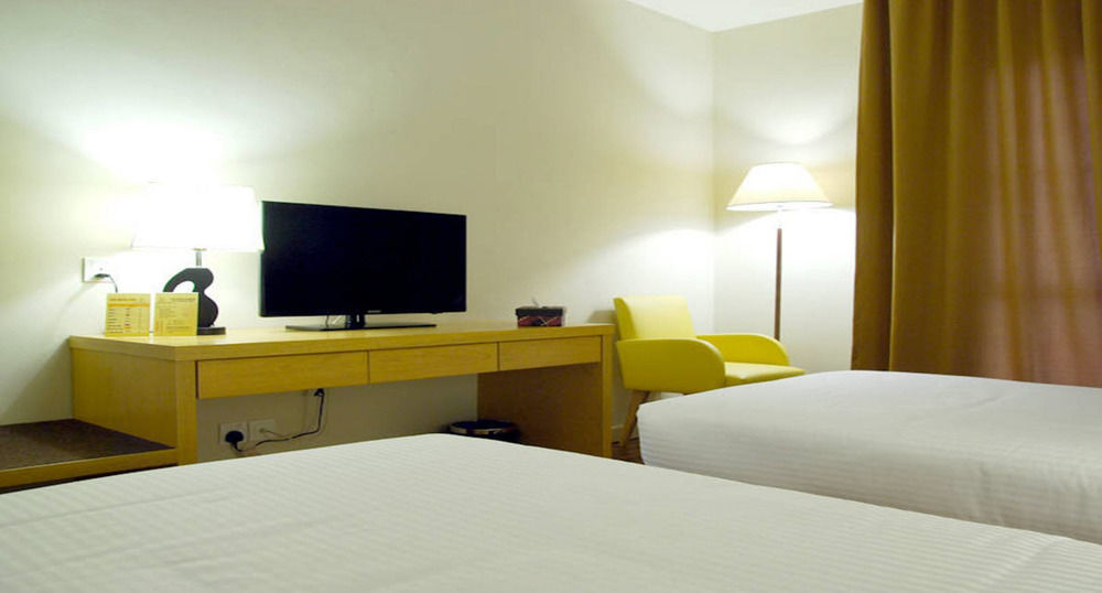 Hotel Seri Costa Малакка Экстерьер фото